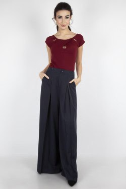 T-shirt pin-up bordeaux années 50