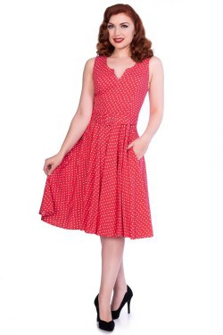 Robe vintage rouge à fleurs