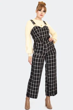 Salopette femme a carreaux
