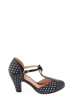 Chaussure a pois pin-up
