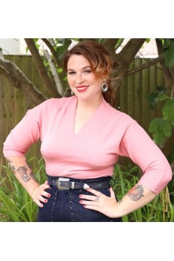 T-shirt pin-up rose années 50