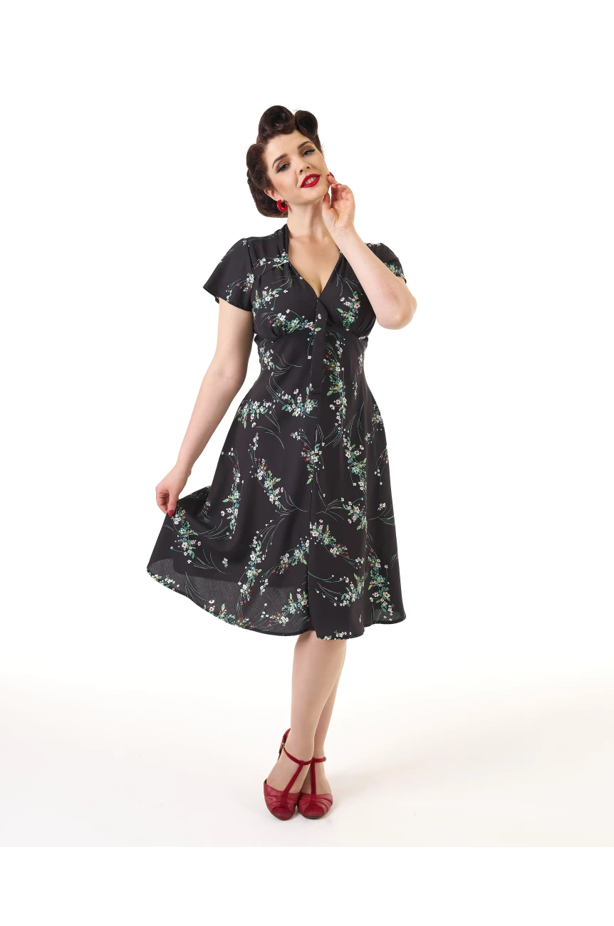 Robe vintage noire a fleurs légère Pretty Retro