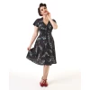 Robe vintage noire a fleurs légère Pretty Retro