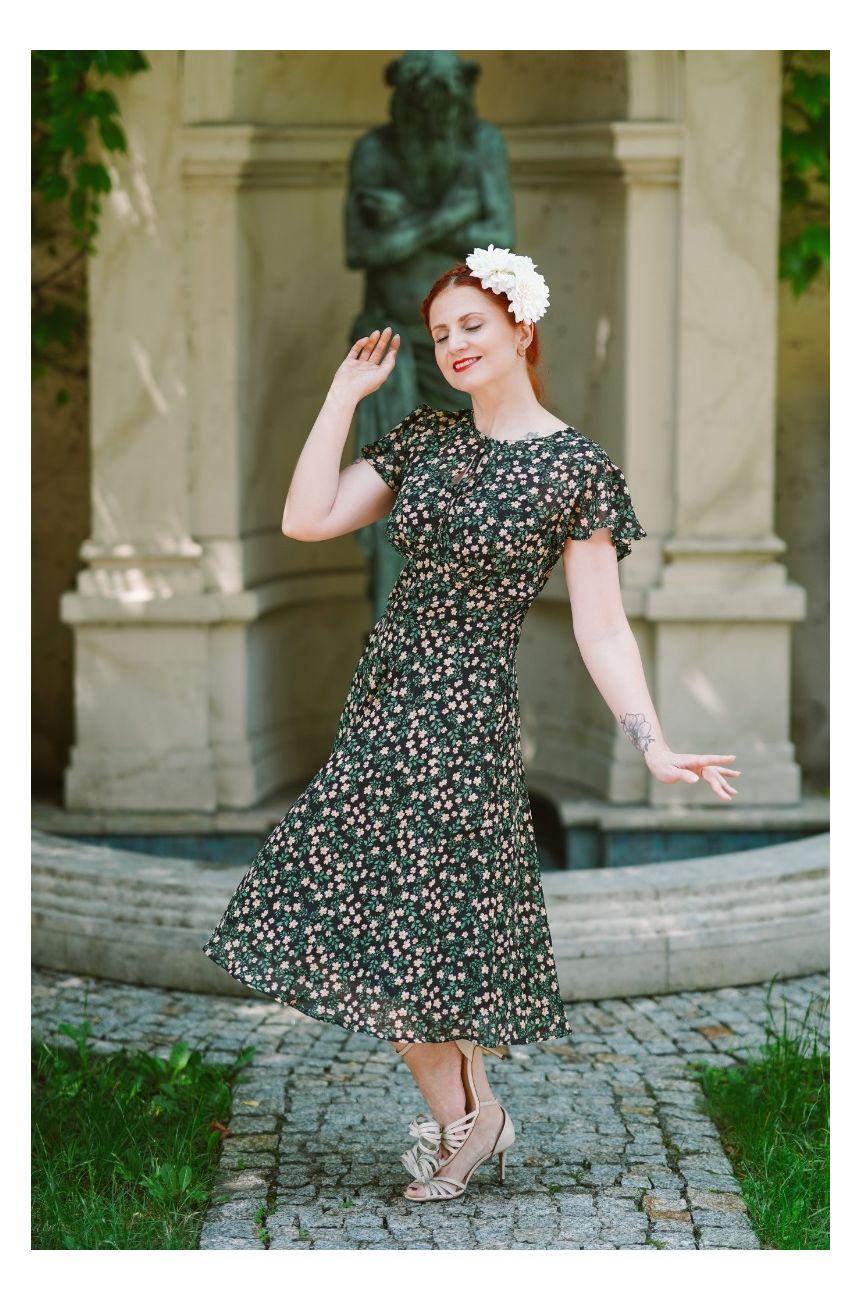 Robe fleurie legere retro