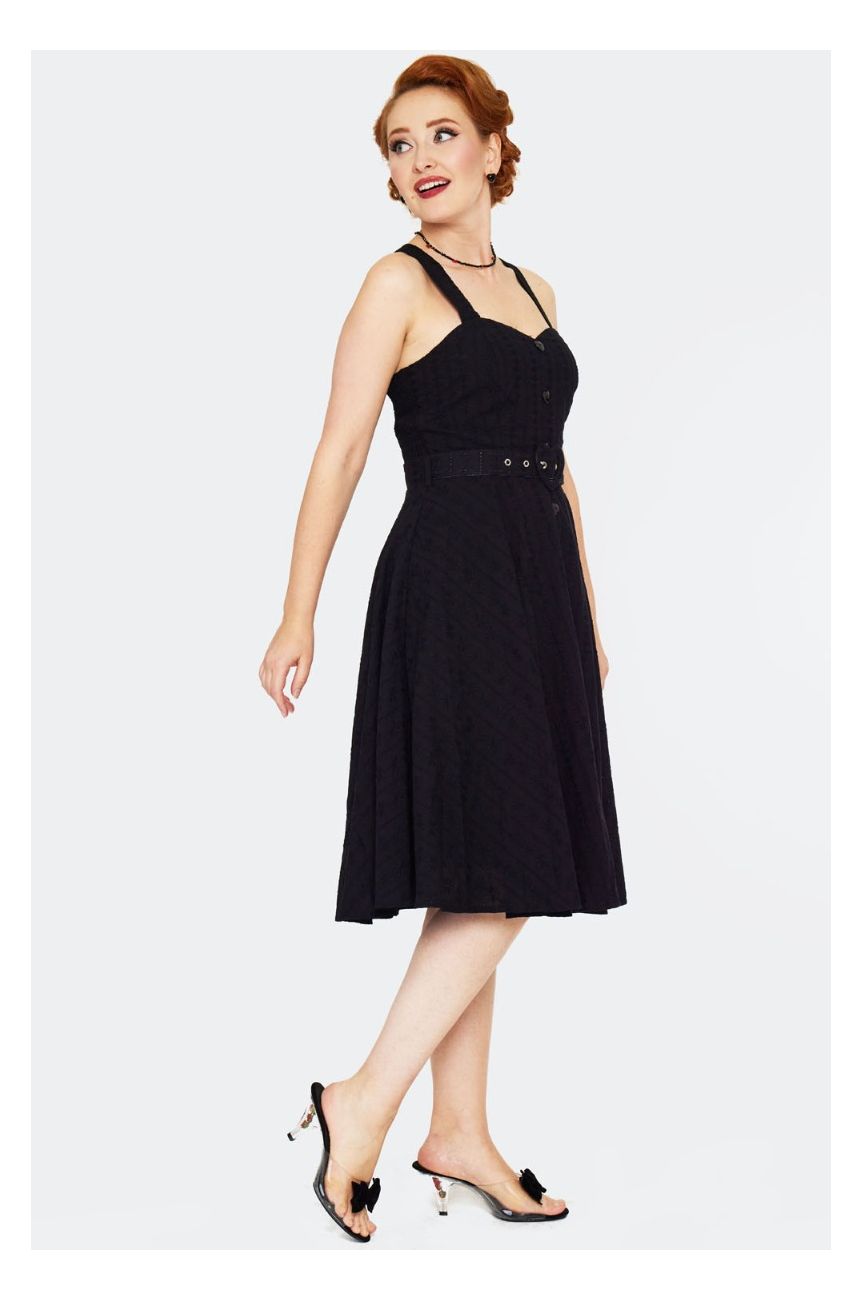 Robe pin-up noire broderie anglaise