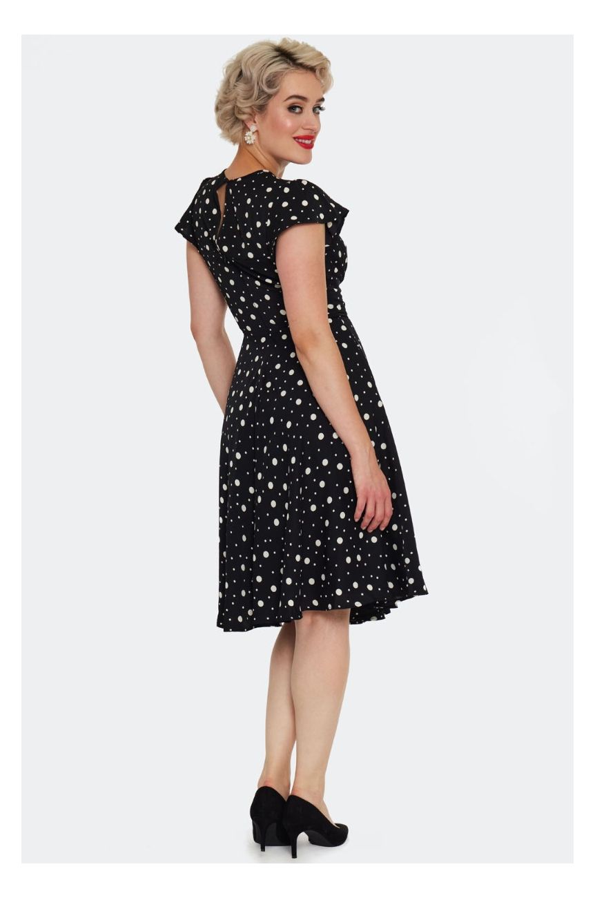 Robe a pois noire légère