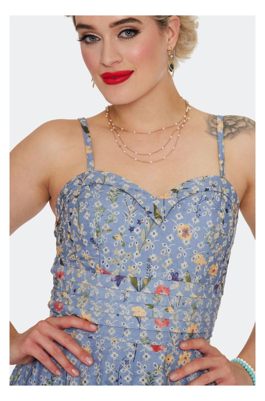 Robe a bretelle a fleur