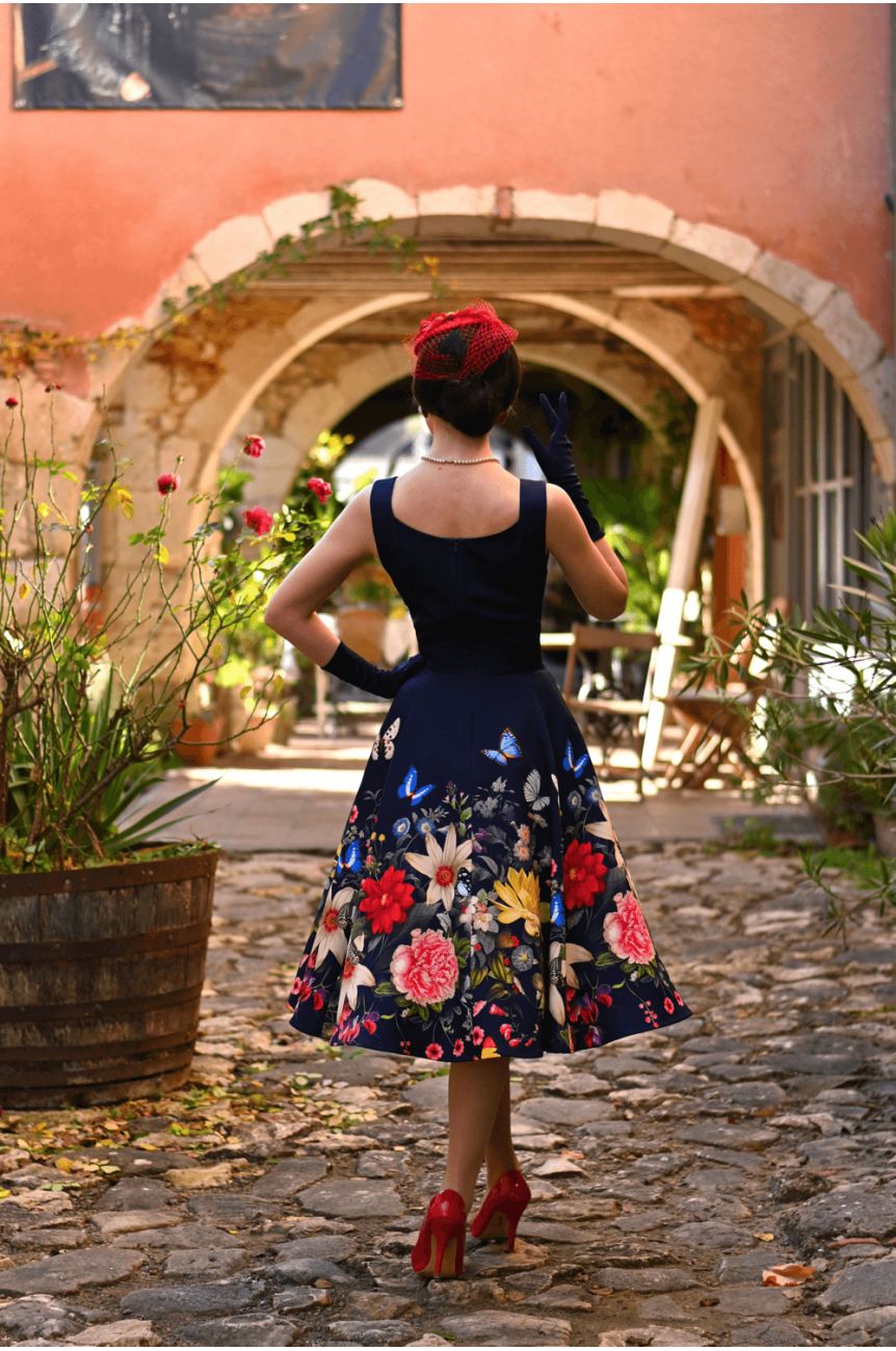robe annees 50 imprime floral papillons bleus