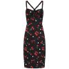 Robe vintage cerises rouges noeuds noire ajustee bustier coeur pin-up