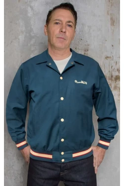 Veste coach rockabilly bleu pétrole Rumble59, manches longues avec poignets élastiques rayés rouge et crème, coupe décontractée 