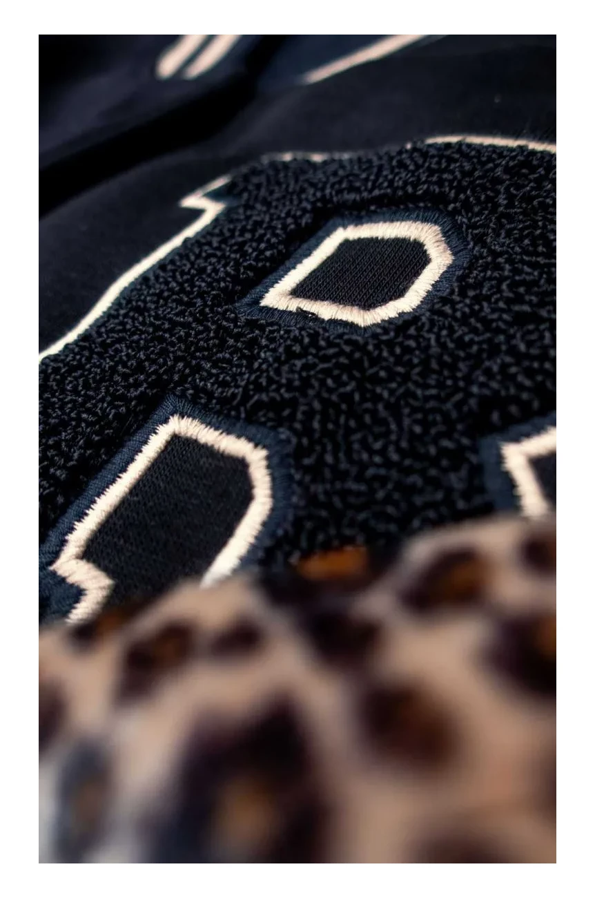 Veste rockabilly femme noire leopard college jacket patch chenille style vintage 50s