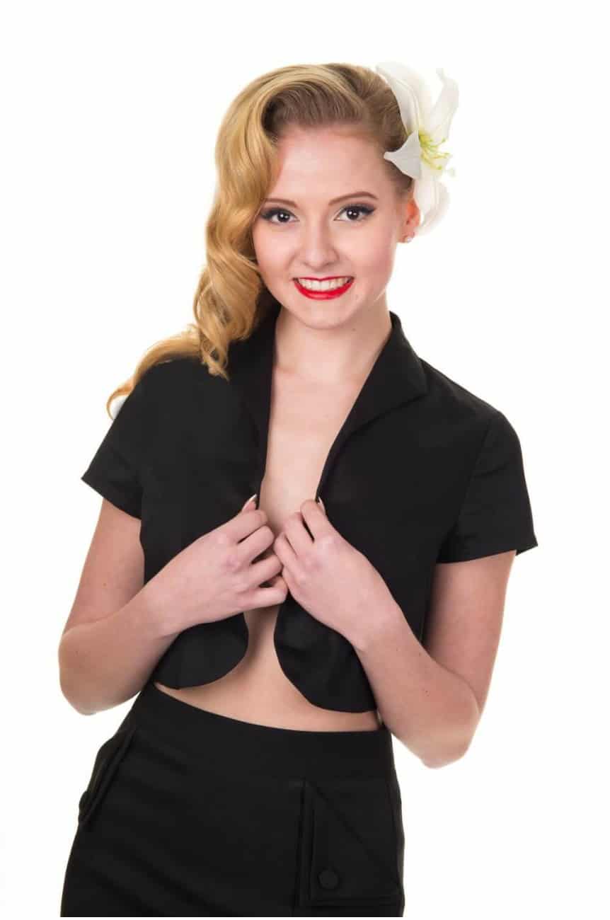 Bolero noir banned